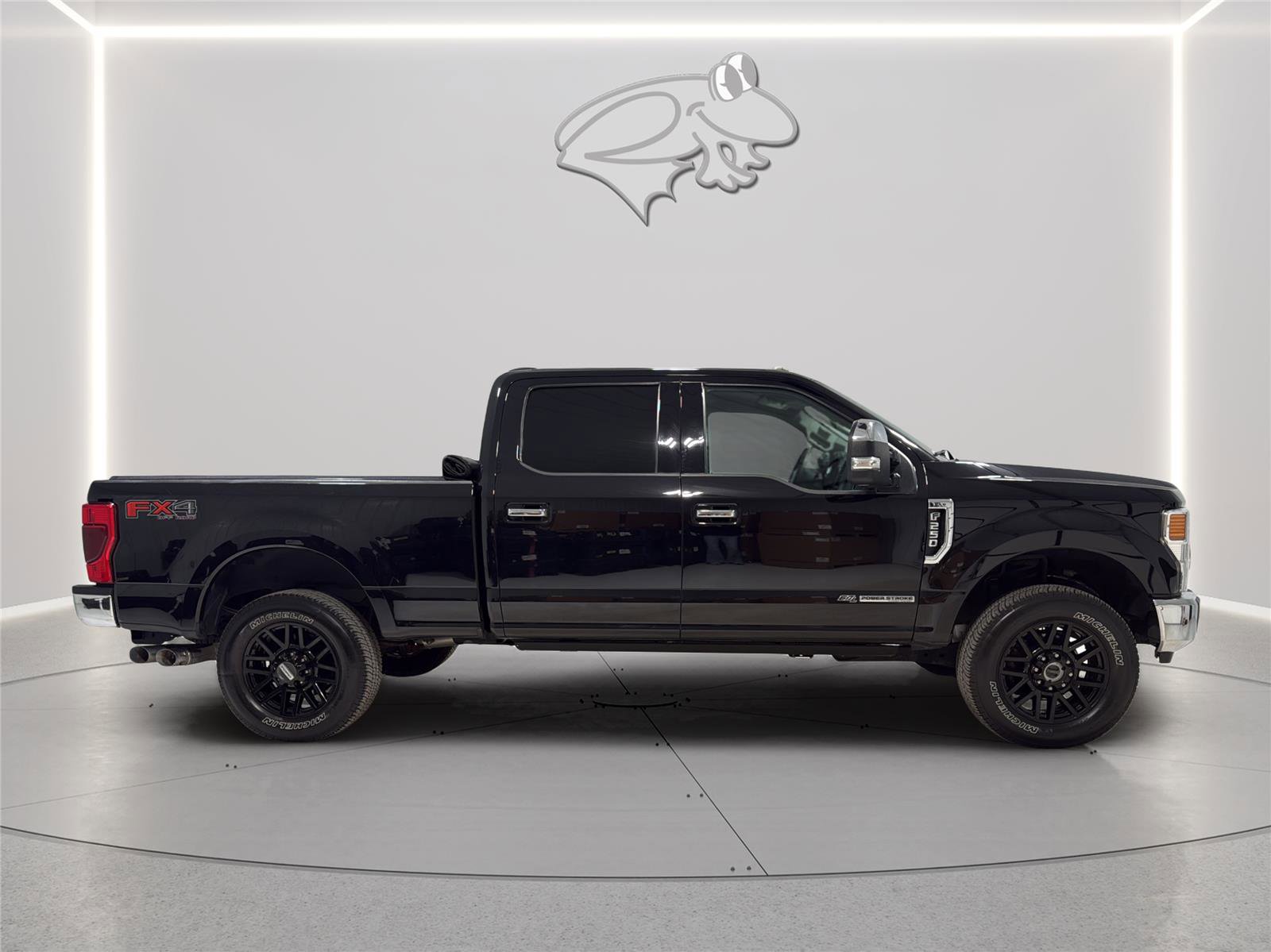 Certified 2021 Ford F250 XLT w/ XLT Premium Package AWD/4WD image 6