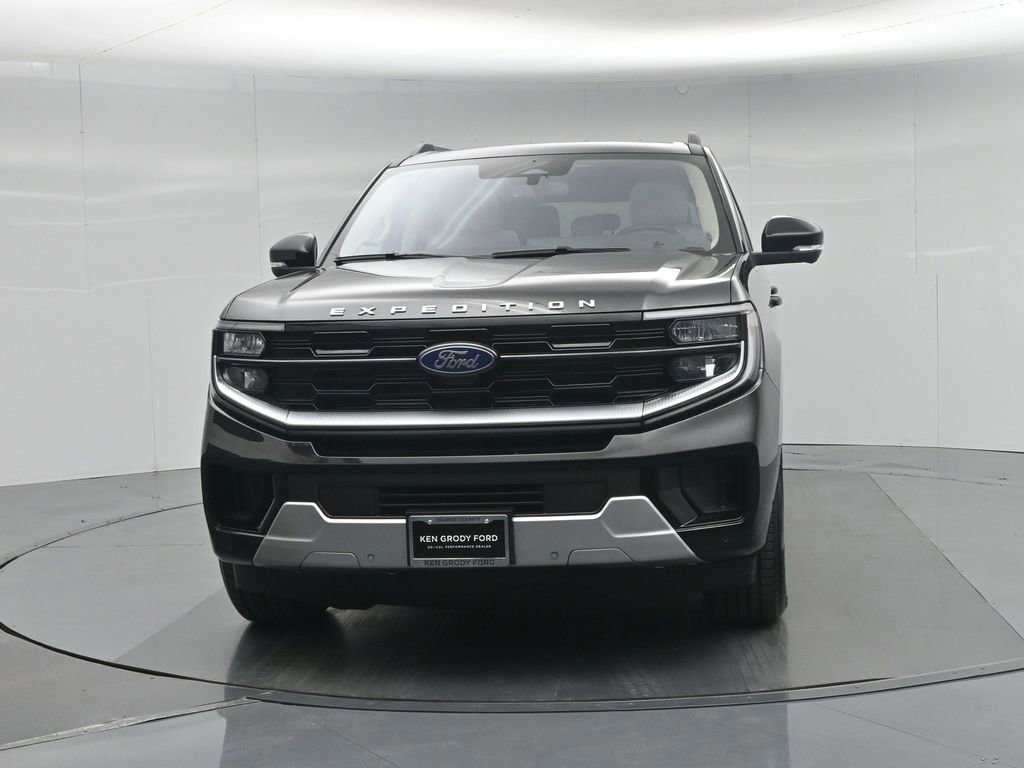 Certified 2025 Ford Expedition Max Platinum image 29