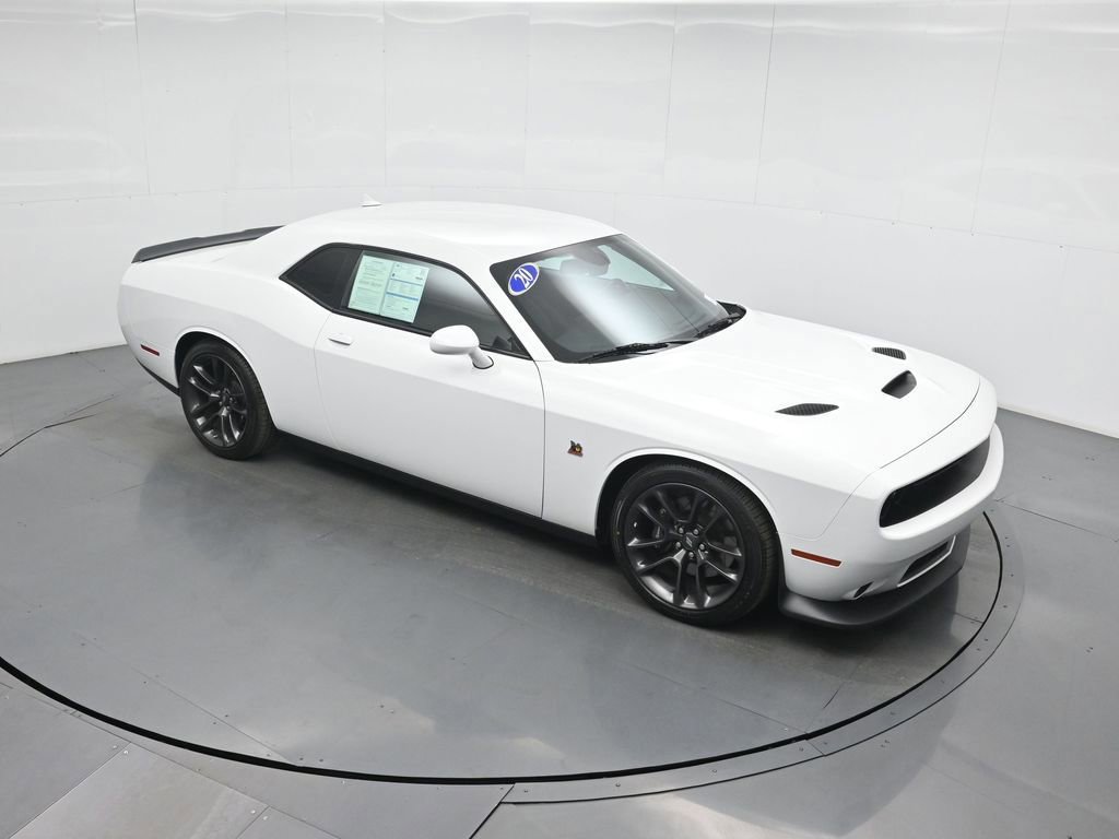 Used 2020 Dodge Challenger R/T Scat Pack RWD image 6