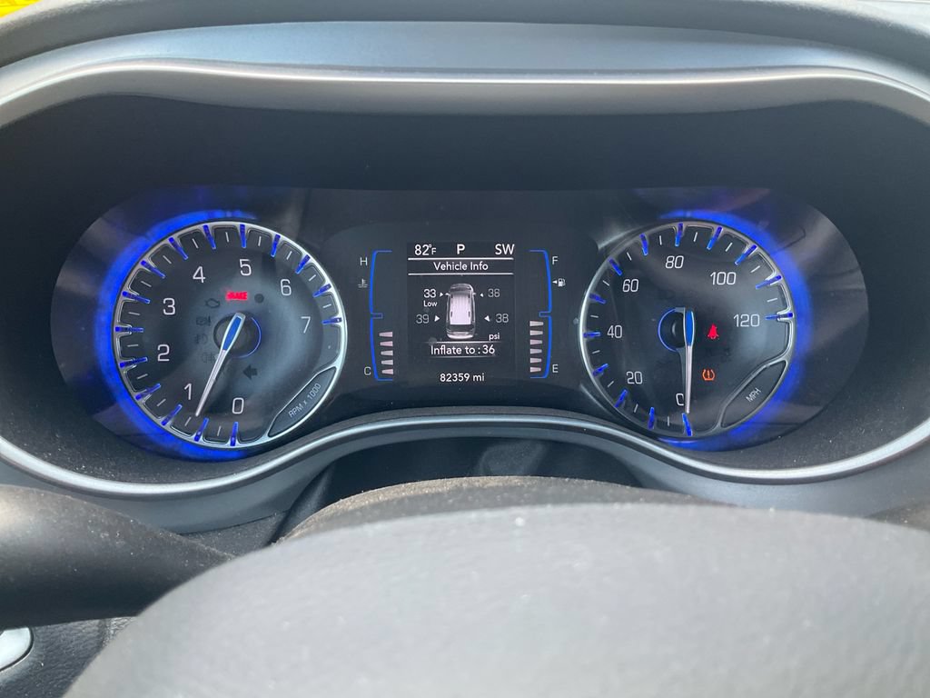 Used 2020 Chrysler Pacifica Touring w/ S Appearance Package FWD image 21
