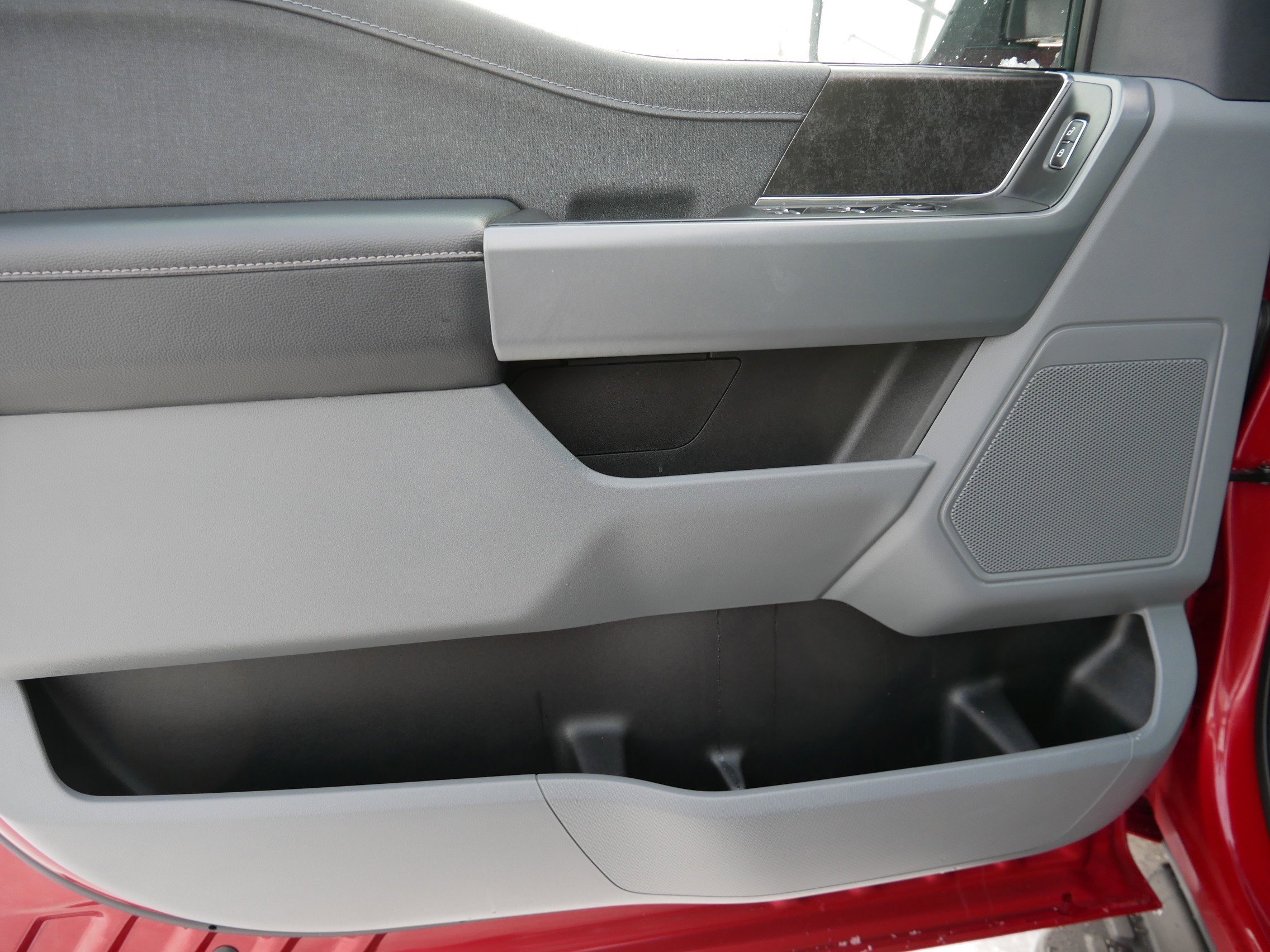 Certified 2023 Ford F150 Lightning XLT w/ Max Trailer Tow Package image 11