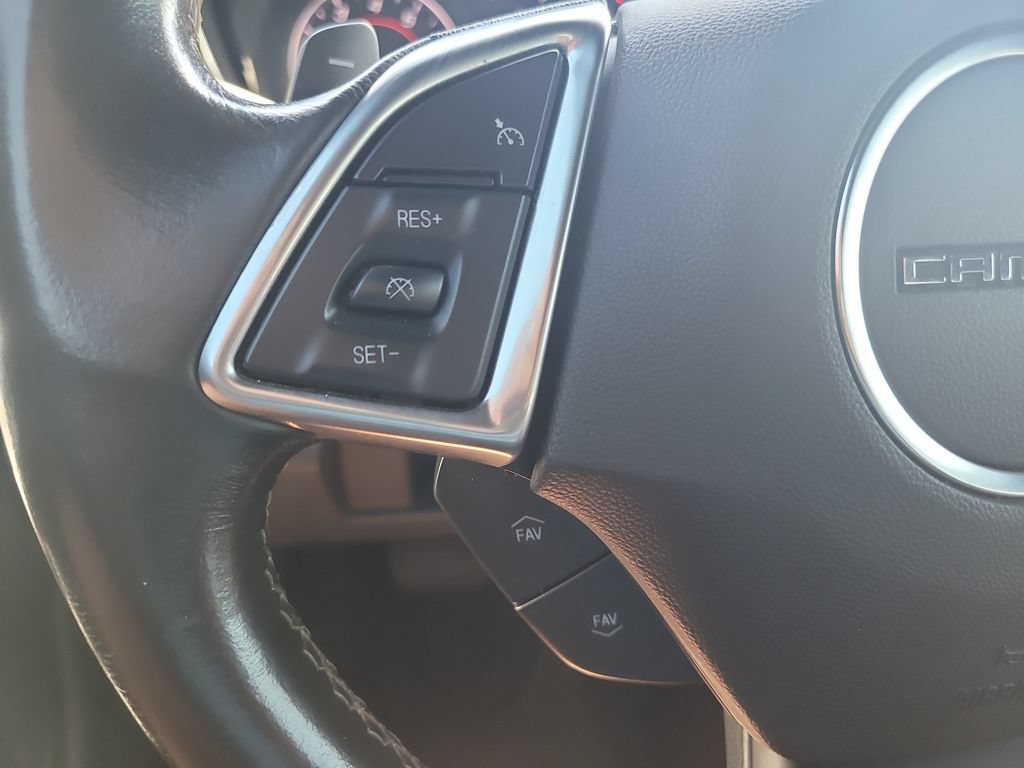 Used 2020 Chevrolet Camaro LT RWD image 24