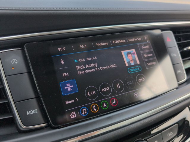 Used 2022 Buick Enclave Avenir w/ Avenir Technology Package FWD image 31