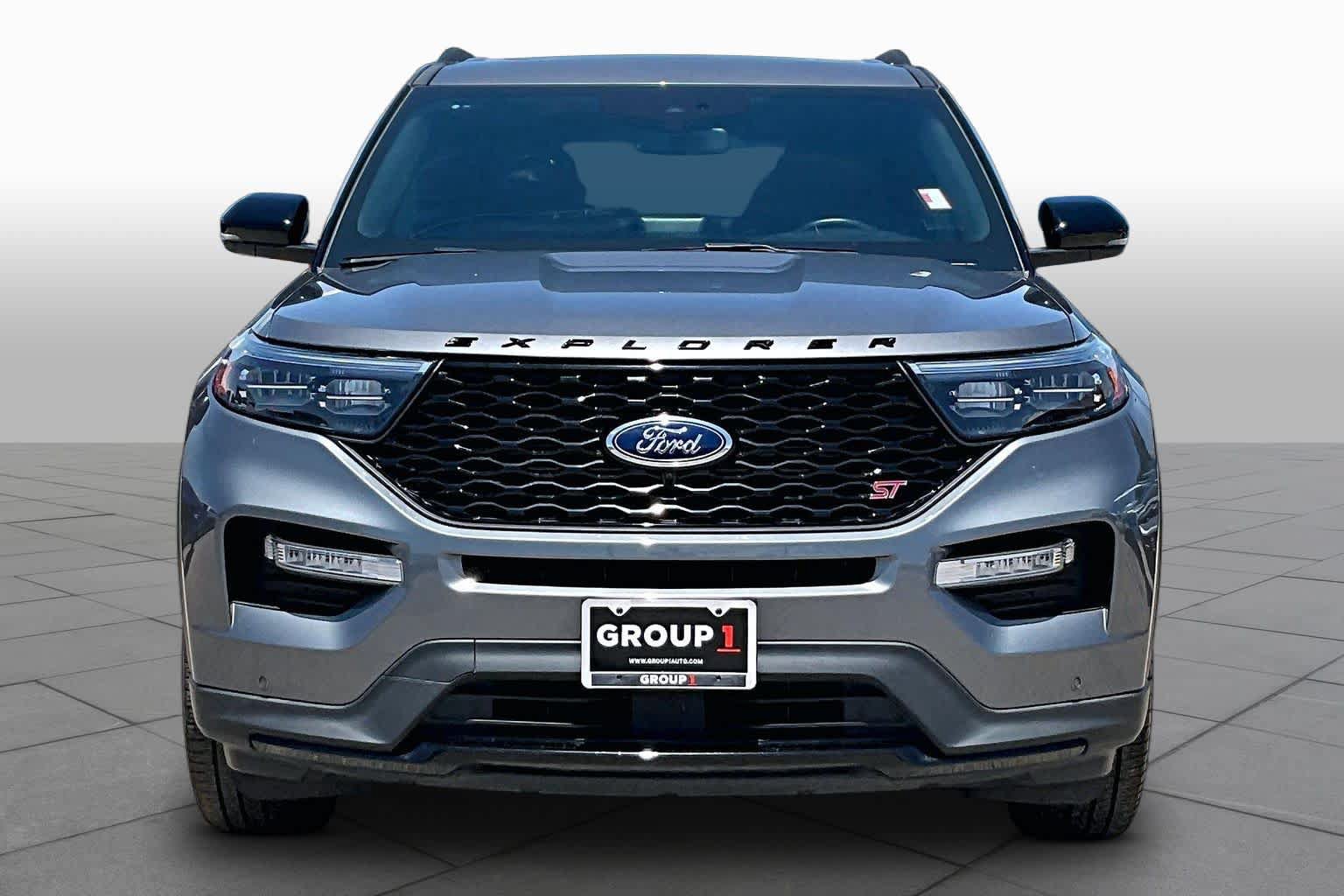 Certified 2023 Ford Explorer ST w/ Equipment Group 401A AWD/4WD image 4