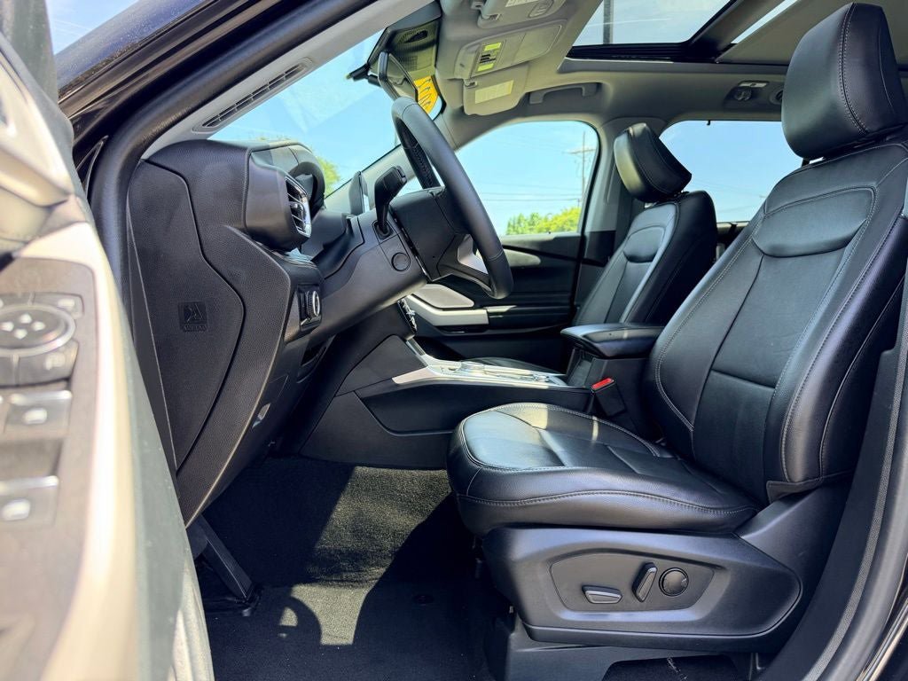 Certified 2023 Ford Explorer Limited w/ Limited Technology Package AWD/4WD image 24