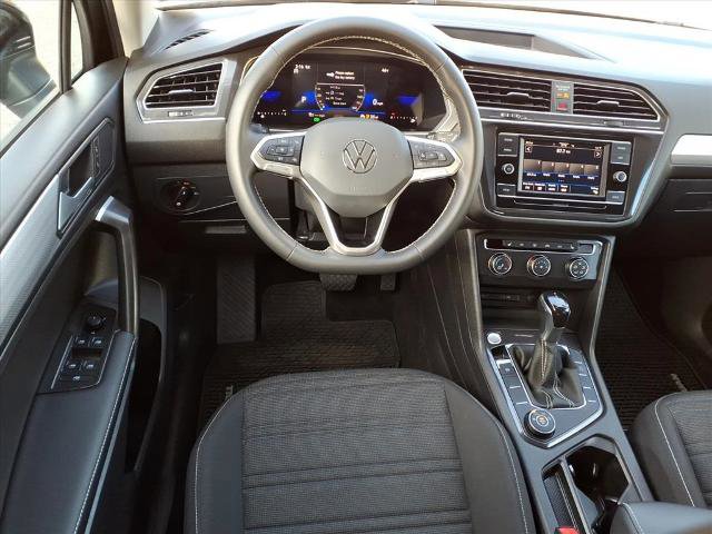 Used 2024 Volkswagen Tiguan S image 9