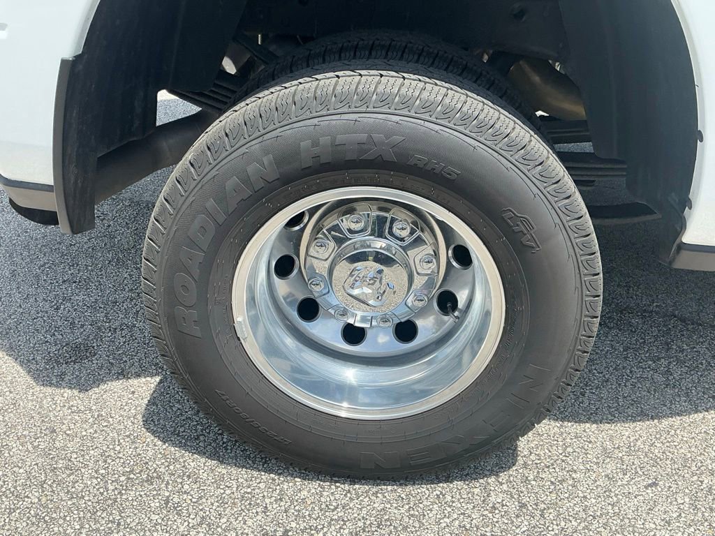Used 2026 RAM 3500 Tradesman AWD/4WD image 11