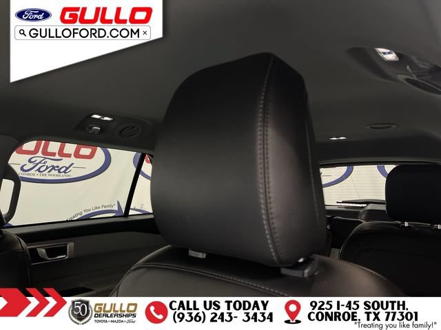 Certified 2023 Ford Explorer XLT w/ Equipment Group 202A RWD image 19