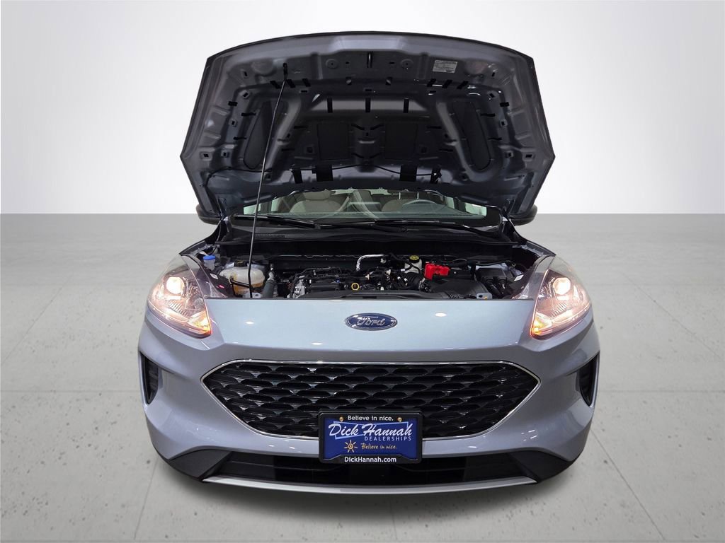 Certified 2022 Ford Escape SE image 6