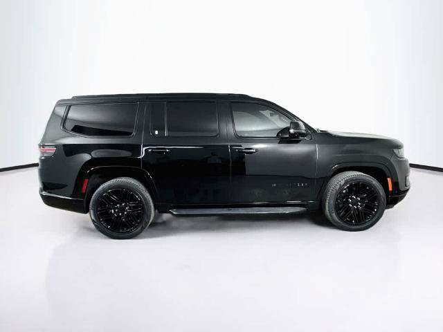Used 2023 Jeep Wagoneer Series II RWD image 25