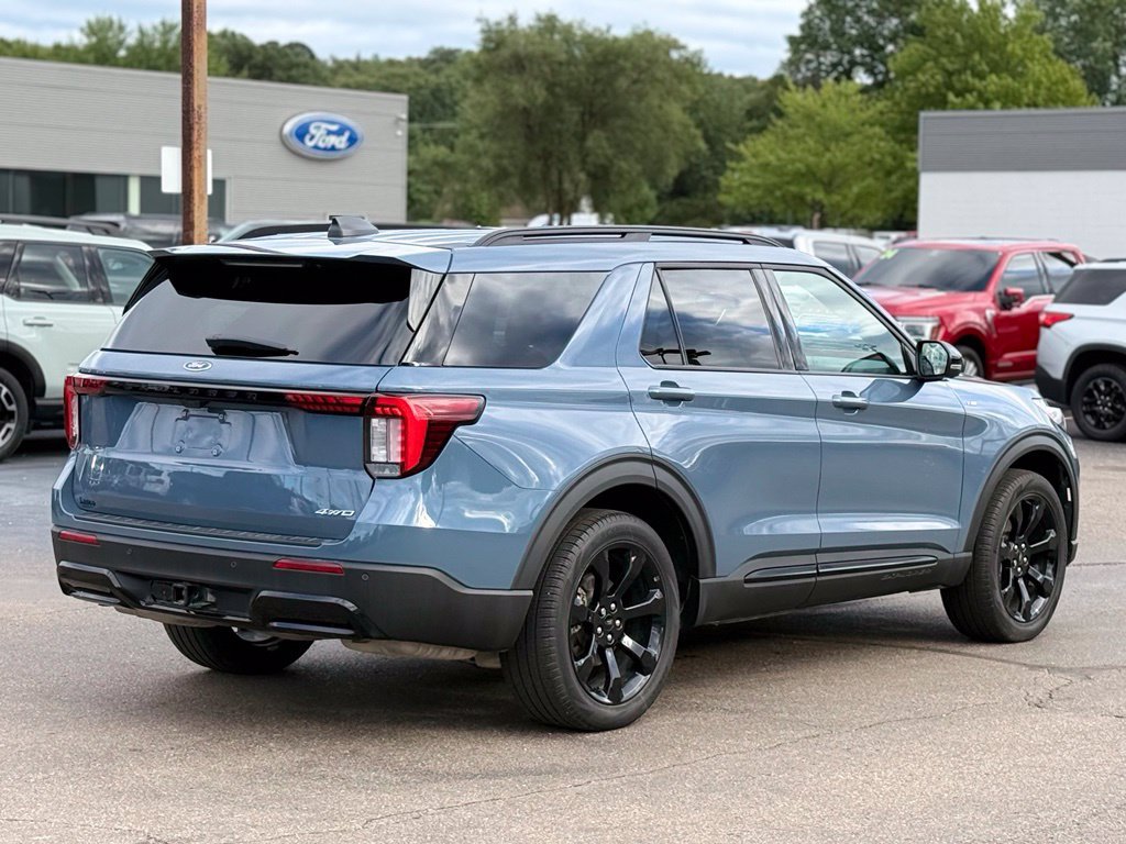 Certified 2026 Ford Explorer ST-Line AWD/4WD image 38