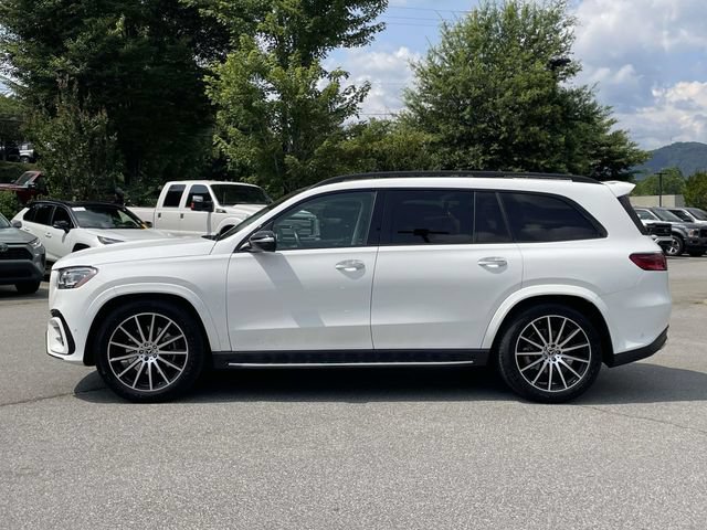 Used 2024 Mercedes-Benz GLS 580 4MATIC image 2