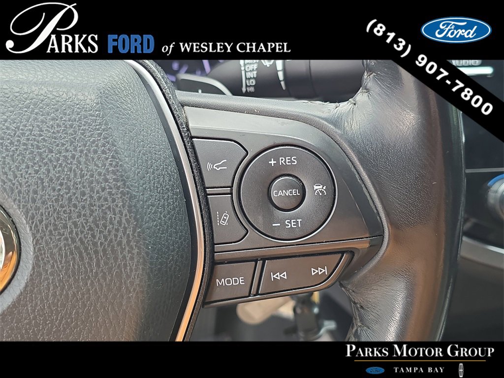 Used 2019 Toyota Camry L image 27