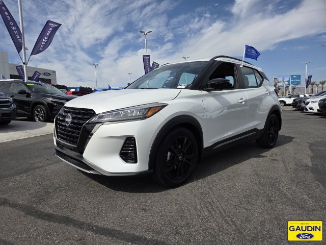 Used 2024 Nissan Kicks SR FWD image 3