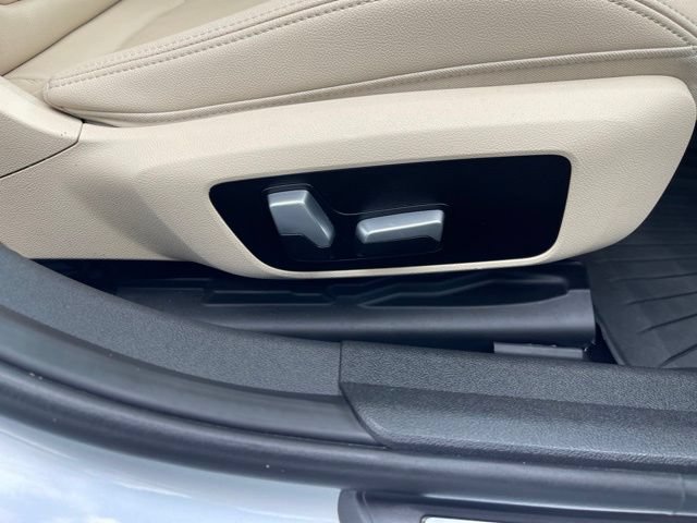 Used 2021 BMW 330i Sedan w/ Premium Package RWD image 20
