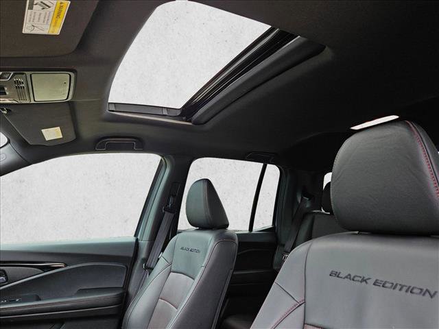 Used 2024 Honda Ridgeline Black Edition image 16