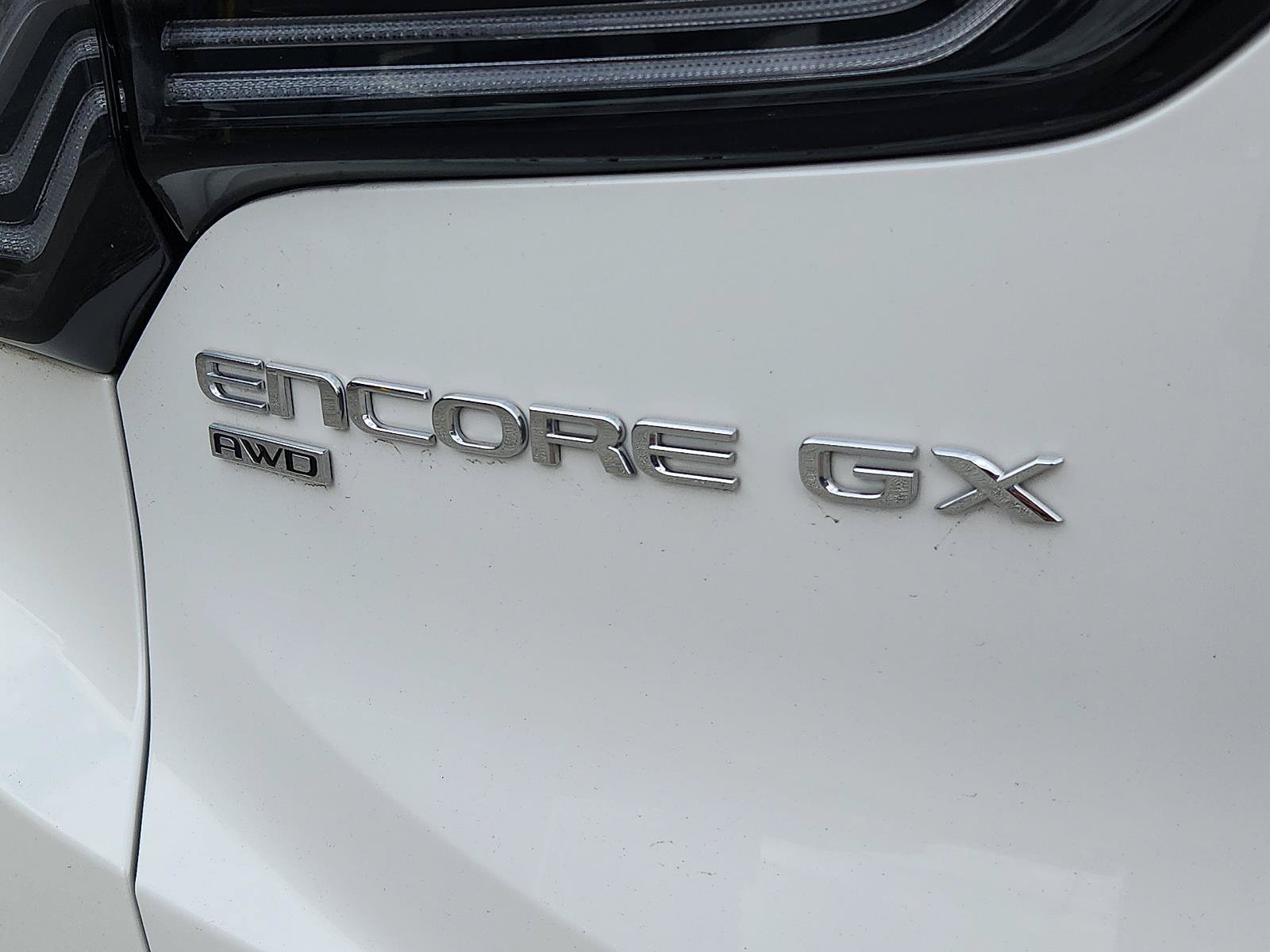 Used 2024 Buick Encore GX Avenir w/ Avenir Technology Package AWD/4WD image 30