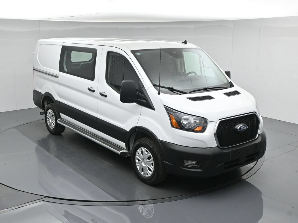 Certified 2025 Ford Transit 250 Low Roof w/ Exterior Upgrade Package RWD image 39