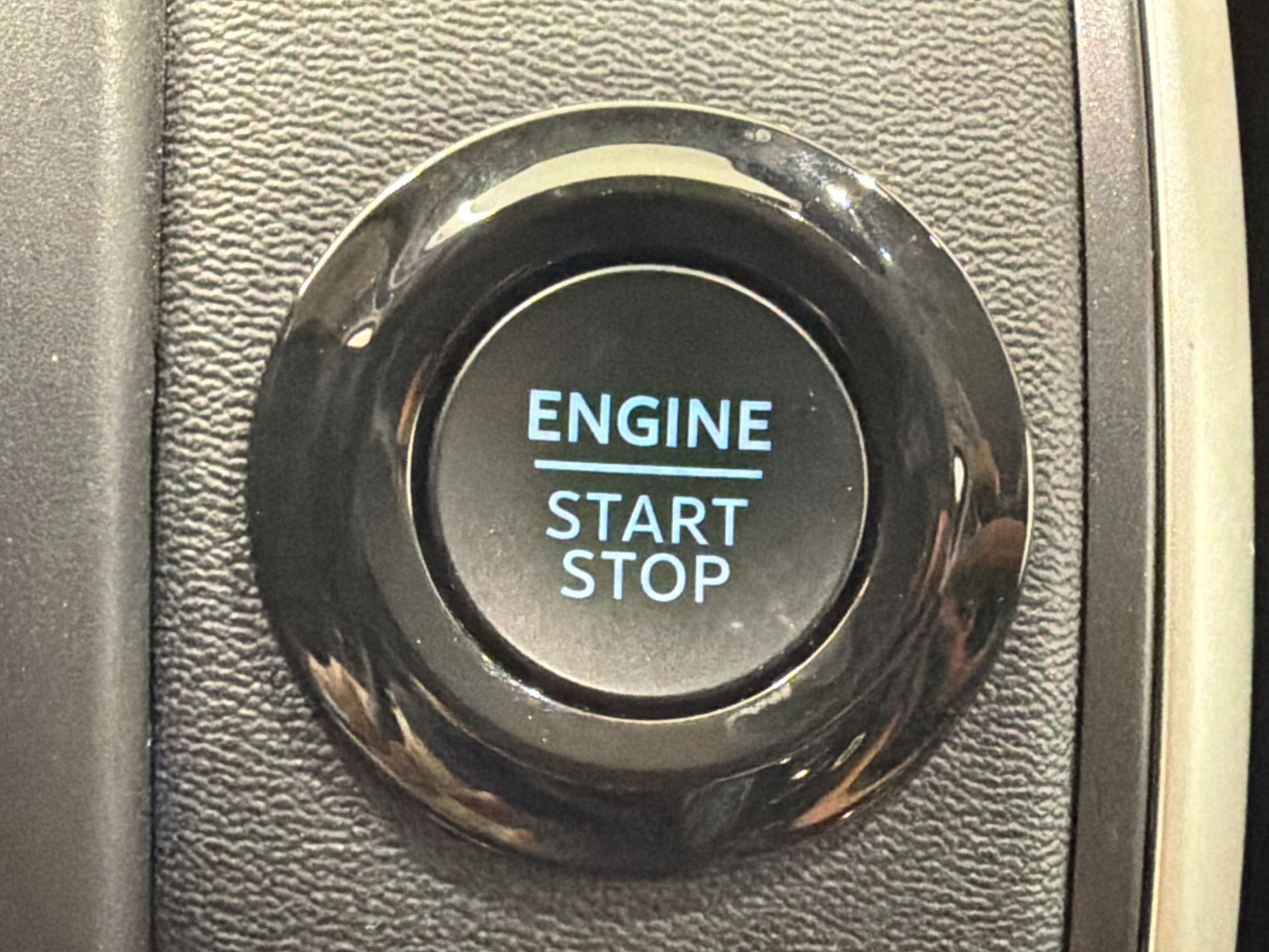 Certified 2025 Ford Expedition Active image 24