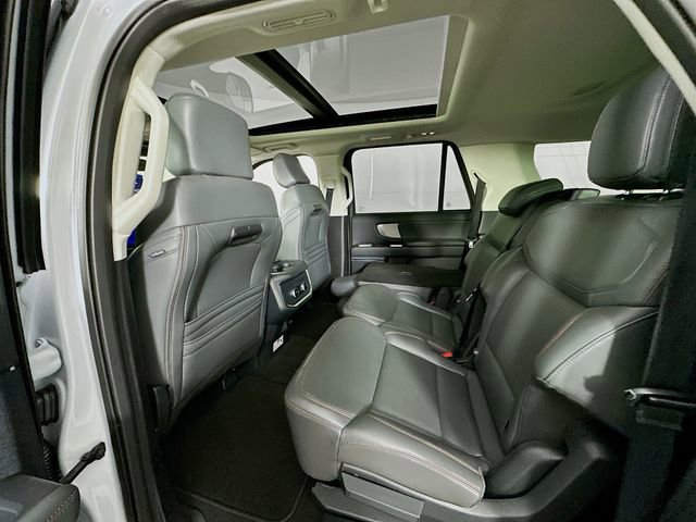 Certified 2025 Ford Expedition Max Active image 32