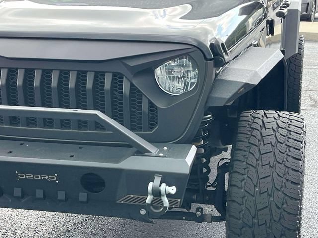 Used 2021 Jeep Gladiator Sport AWD/4WD image 9