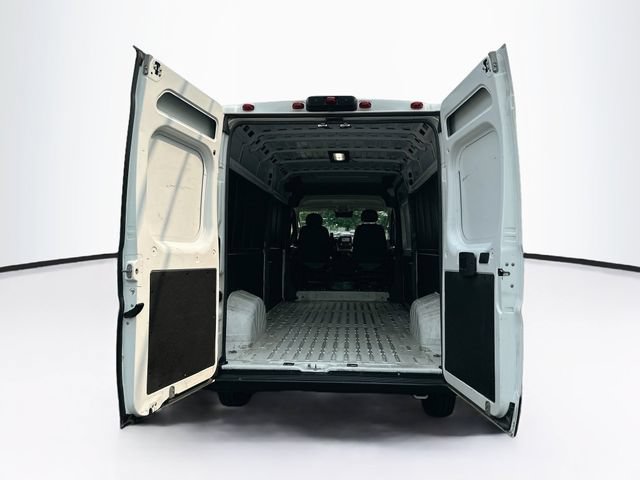 Used 2024 RAM ProMaster 2500 w/ Convenience Group FWD image 22