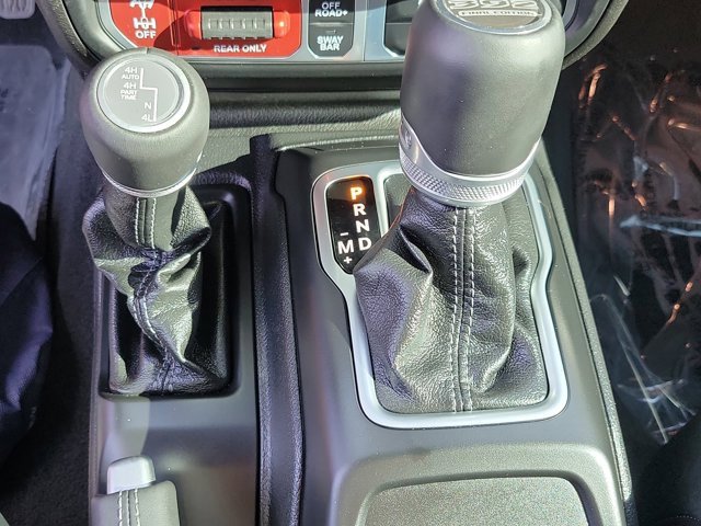 Used 2024 Jeep Wrangler Unlimited Rubicon 392 image 28