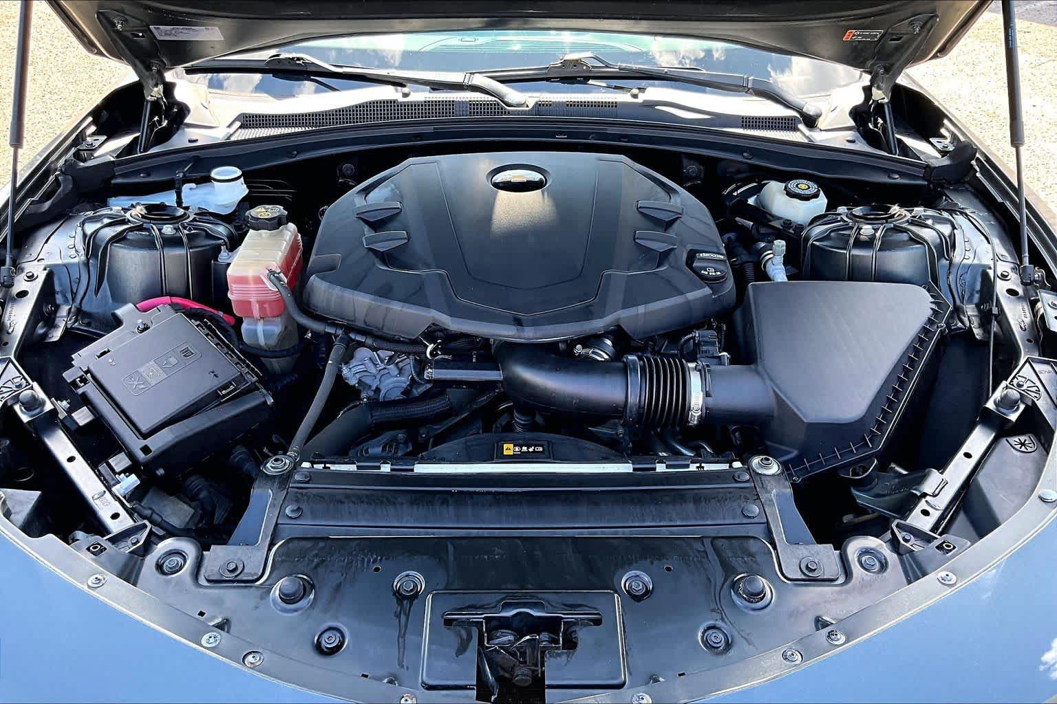 Used 2017 Chevrolet Camaro LT RWD image 32