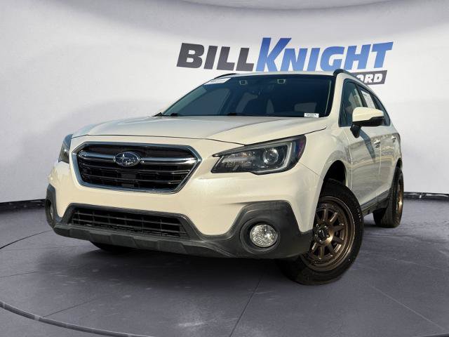 Used 2019 Subaru Outback 2.5i Touring AWD/4WD image 1