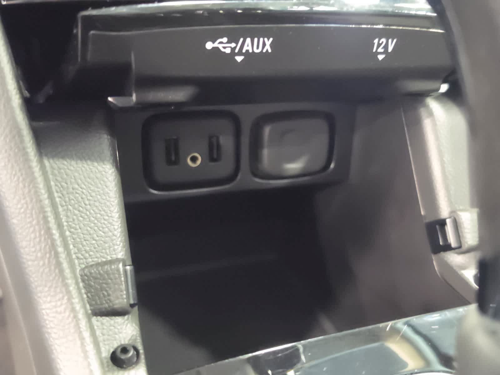 Used 2019 Buick Encore Preferred w/ Safety Package FWD image 21