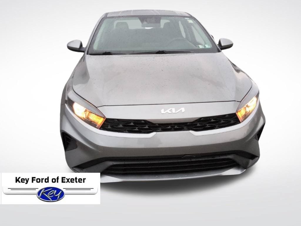 Used 2024 Kia Forte LXS FWD image 3