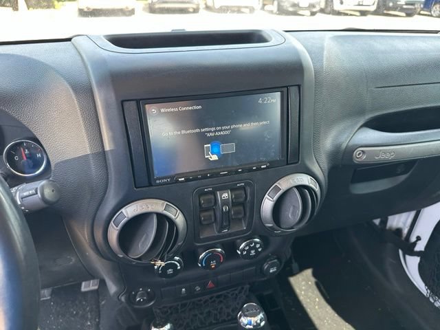 Used 2018 Jeep Wrangler Unlimited Sport S AWD/4WD image 16