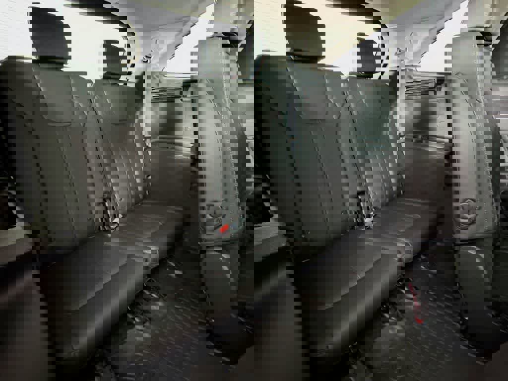 Used 2021 Kia Sorento SX Prestige image 33