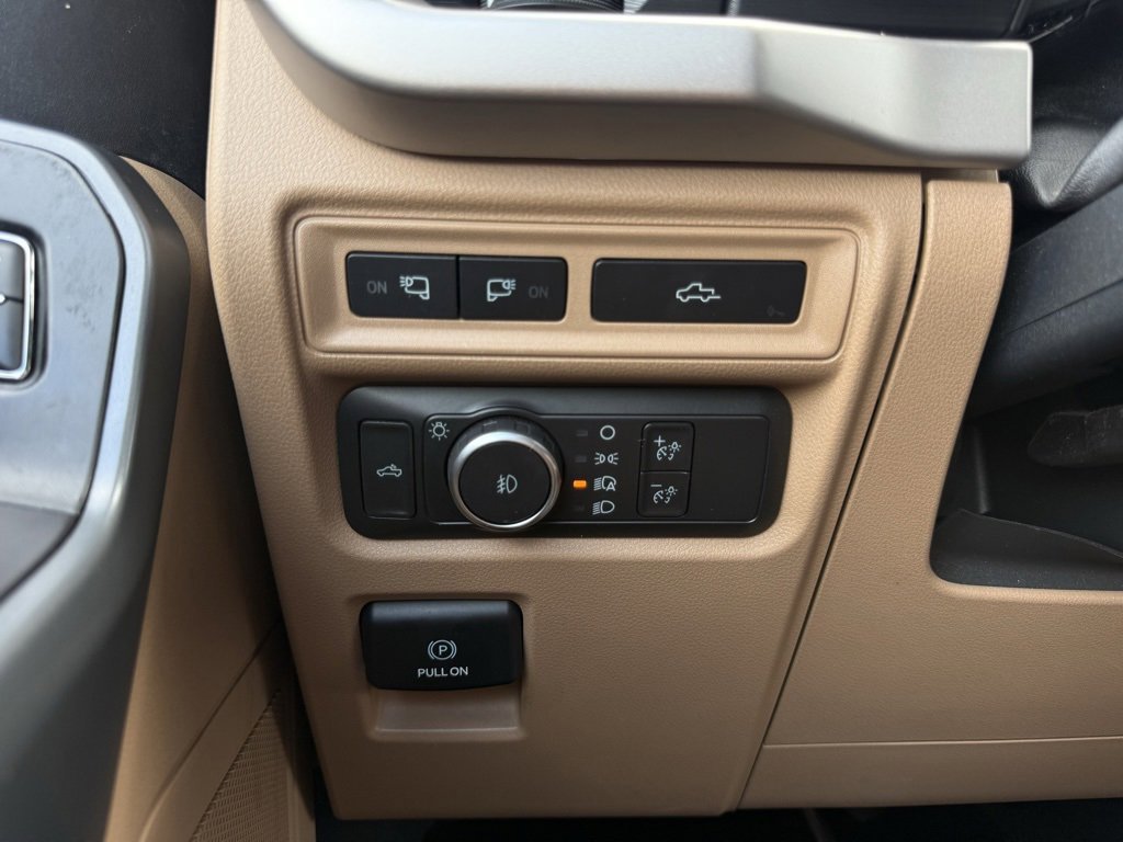 Certified 2021 Ford F150 XLT w/ Equipment Group 302A High image 13