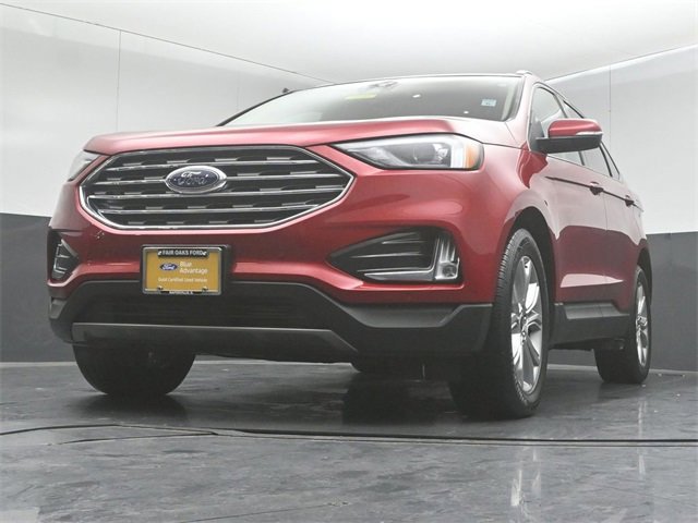 Certified 2024 Ford Edge Titanium image 3