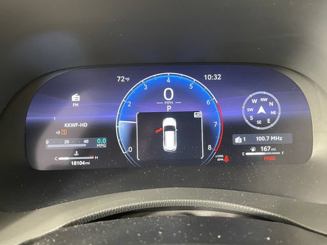 Used 2024 Toyota Highlander Limited AWD/4WD image 5