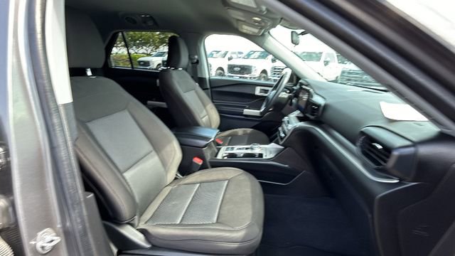 Certified 2022 Ford Explorer XLT image 11