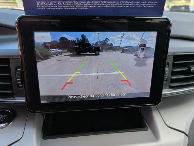 Certified 2024 Ford Explorer XLT w/ Equipment Group 202A RWD image 30