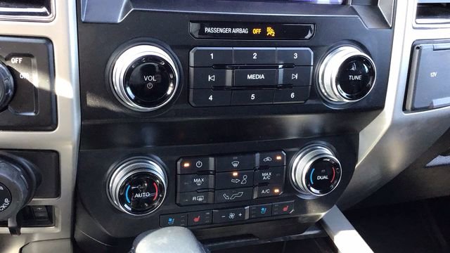 Certified 2020 Ford F150 Lariat w/ Equipment Group 502A Luxury image 28