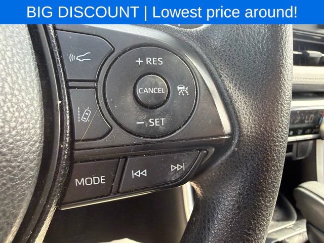Used 2019 Toyota RAV4 XLE w/ Carpet Mat Package AWD/4WD image 42