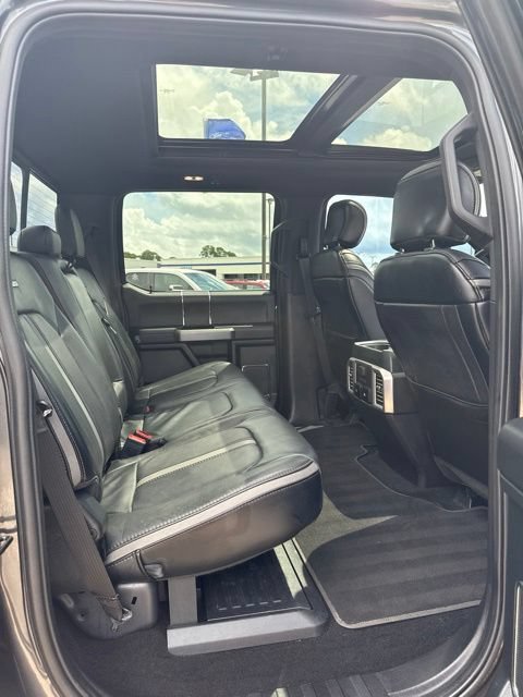 Certified 2019 Ford F350 Platinum w/ Platinum Ultimate Package AWD/4WD image 21