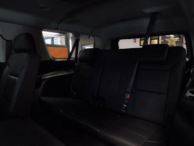 Used 2019 Chevrolet Suburban Premier image 36
