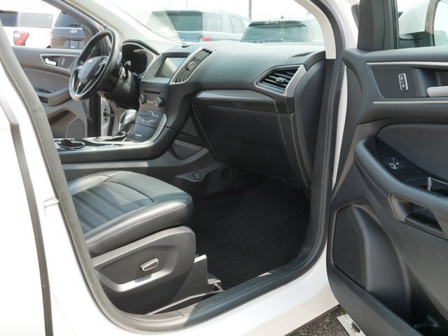 Certified 2017 Ford Edge SEL w/ Equipment Group 201A AWD/4WD image 20