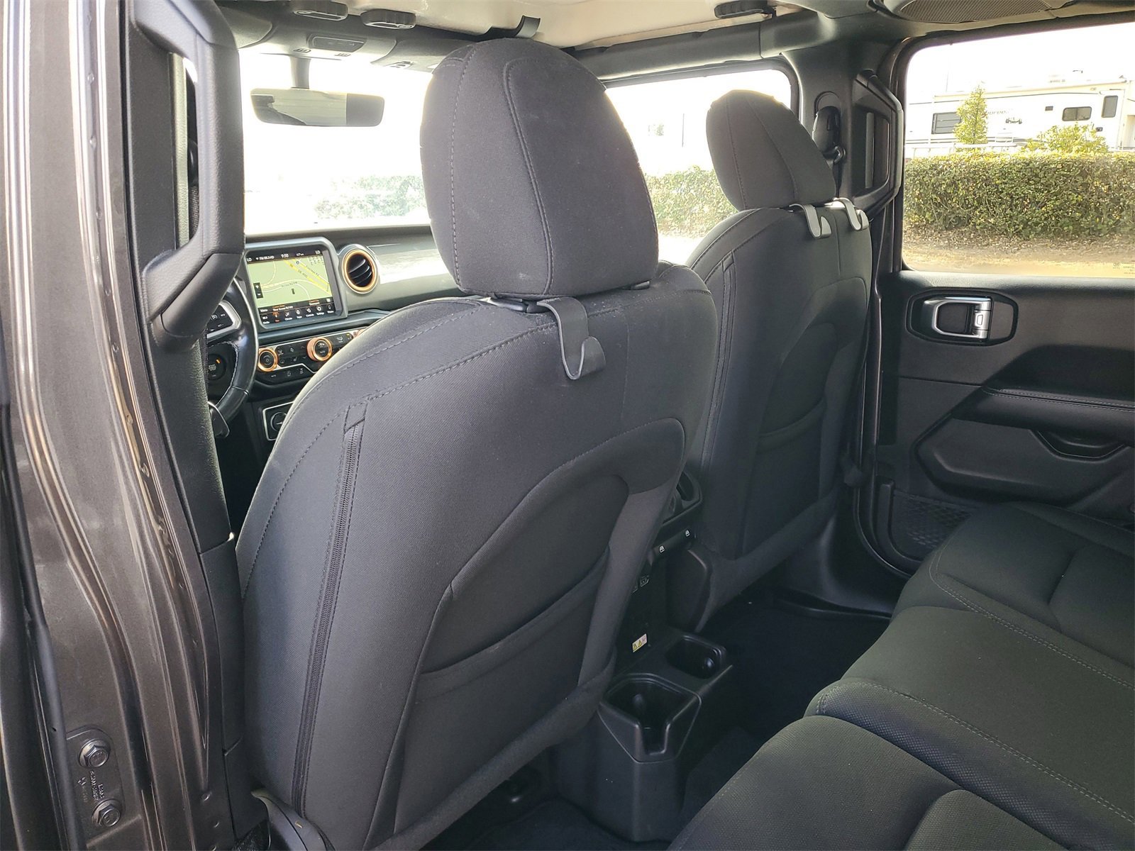 Used 2022 Jeep Wrangler Unlimited Sahara w/ Cold Weather Group image 9