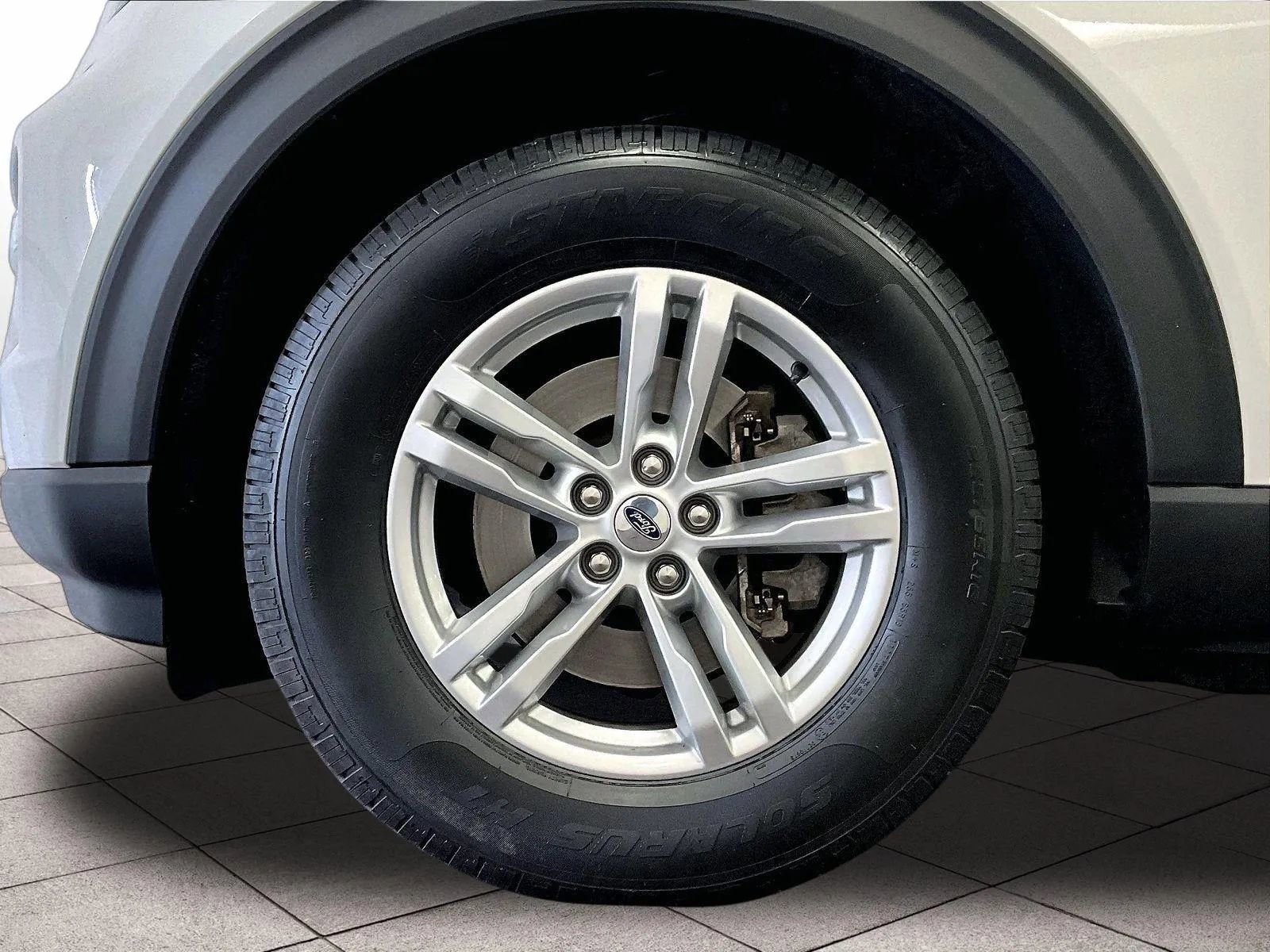 Certified 2020 Ford Explorer XLT w/ Equipment Group 202A image 8