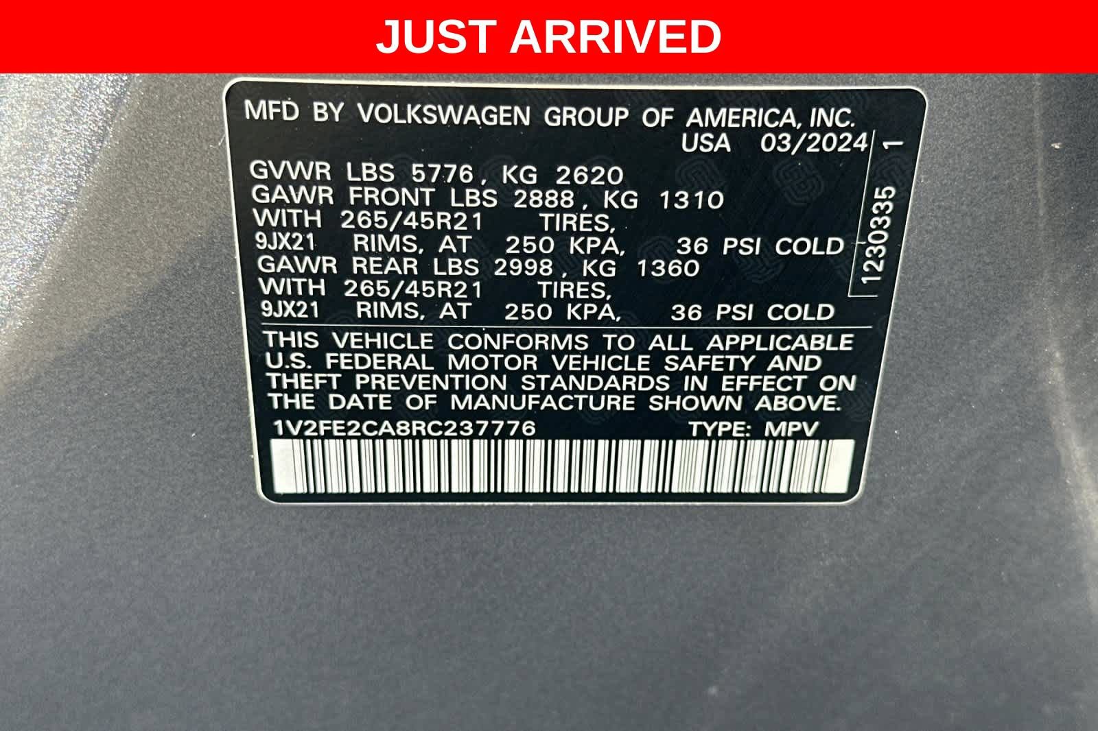 Used 2024 Volkswagen Atlas Cross Sport SEL Premium R-Line AWD/4WD image 30