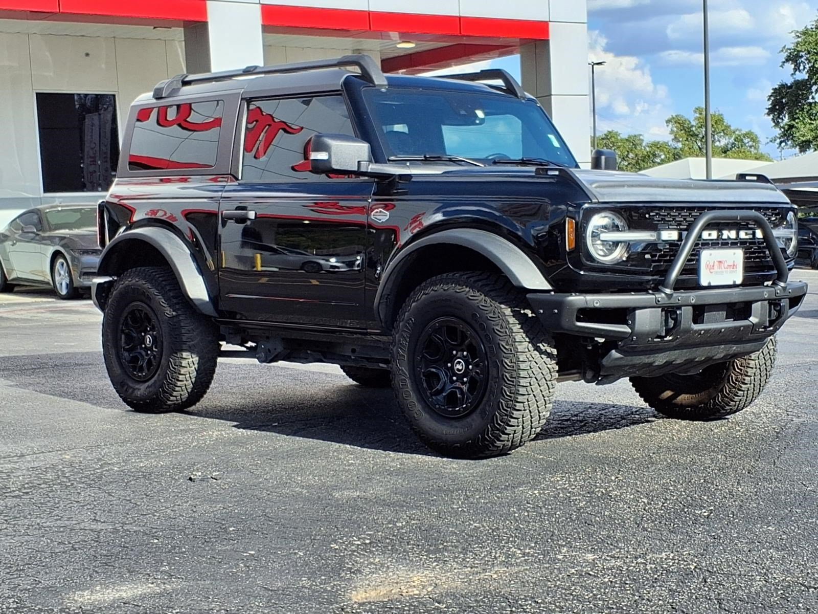 Certified 2023 Ford Bronco Wildtrak AWD/4WD image 4