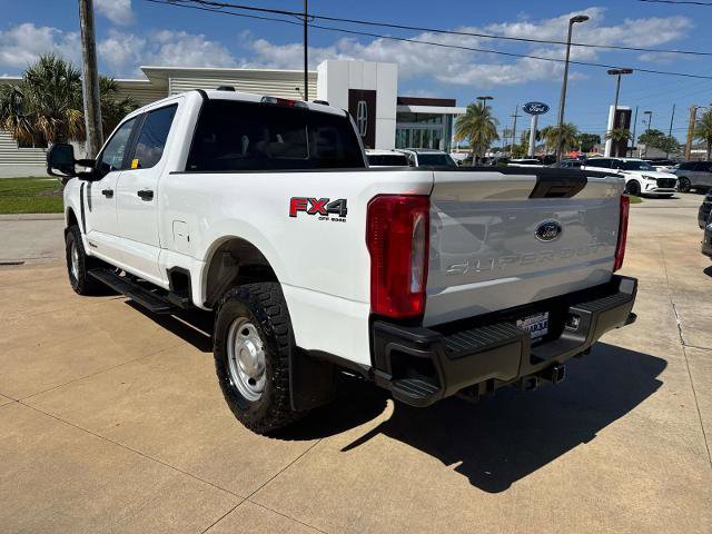 Certified 2025 Ford F250 XL w/ XL Off-Road Package AWD/4WD image 6