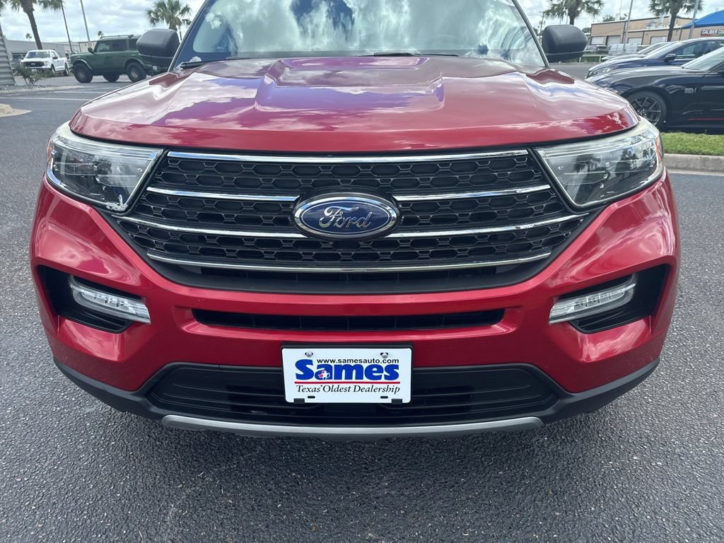 Certified 2020 Ford Explorer XLT w/ Equipment Group 202A RWD image 8