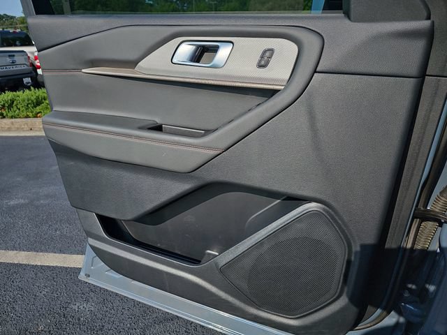 Certified 2025 Ford Explorer Active w/ Active Comfort Package RWD image 32